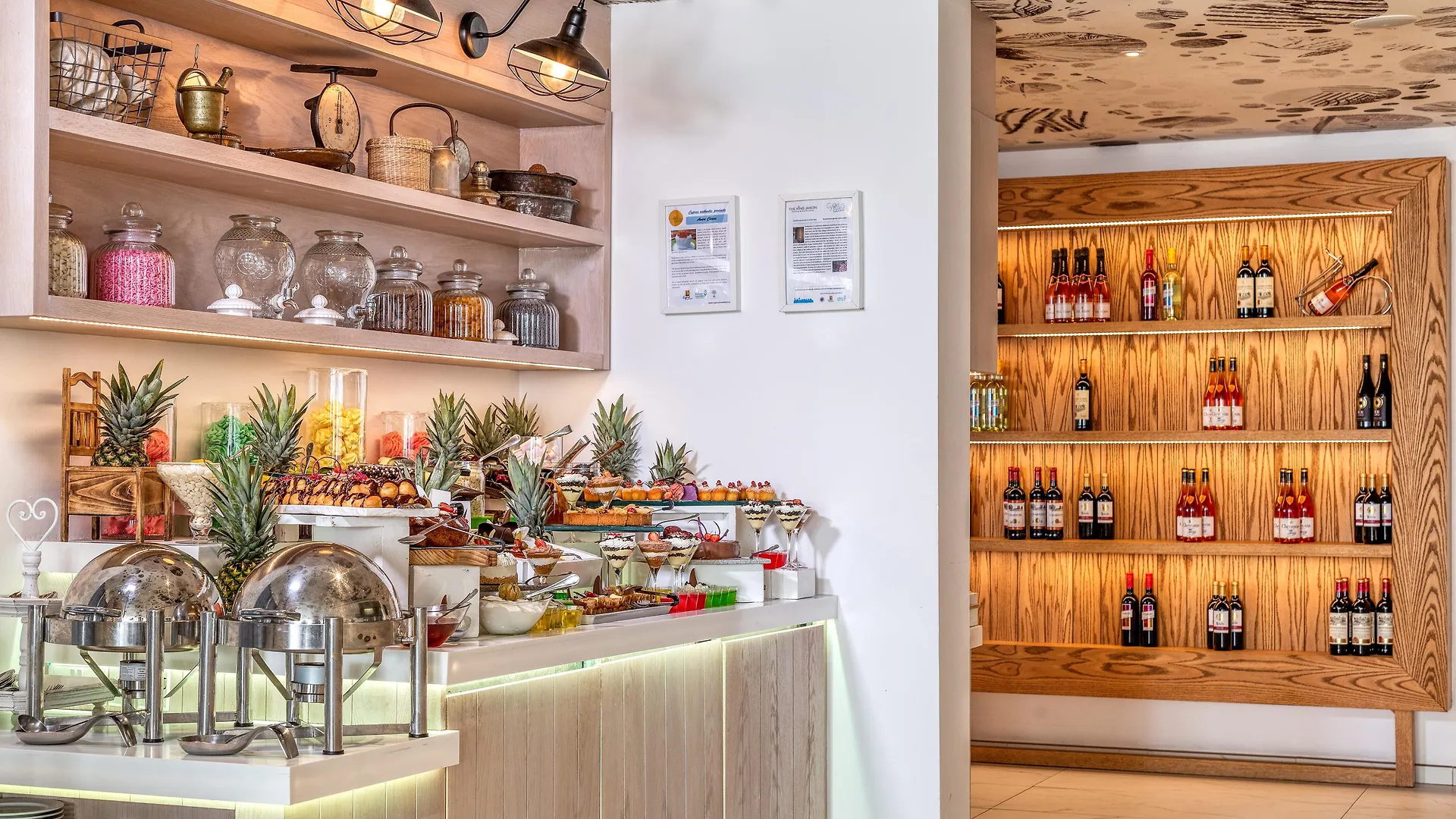 King Jason Protaras - Designed For Adults By Louis Hotels
