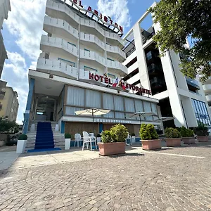 https://ariston.hotelinveneto.com