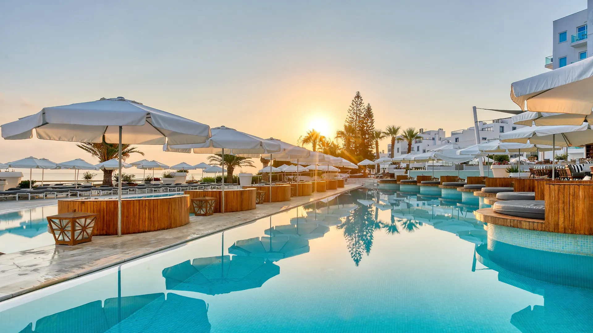 King Jason Protaras - Designed For Adults By Louis Hotels